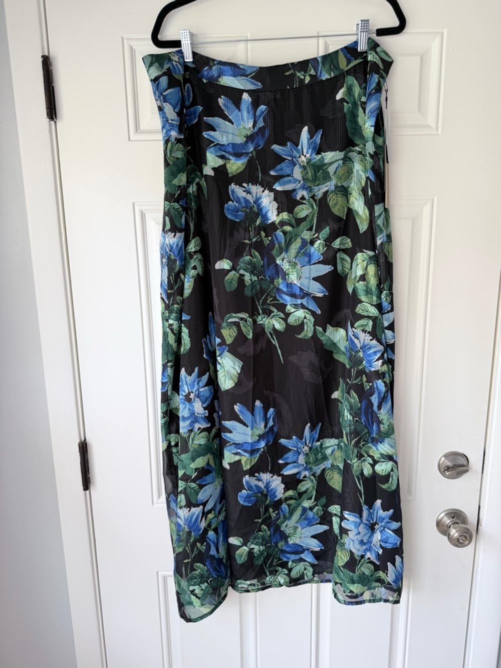 NWT MAREE POUR TOI size 18 maxi skirt floral black blue
